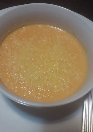 Una foto de Sopa crema de zanahoria