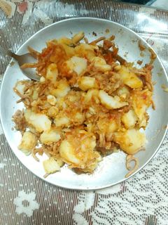 फलाहारी आलू चाट (falahari aloo chaat recipe in Hindi) रेसिपी मुख्य फोटो