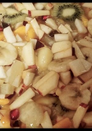 A picture of Fruit Salad.