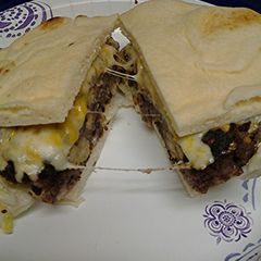A picture of Blackbean naanwich.