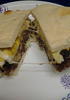 A picture of Blackbean naanwich.