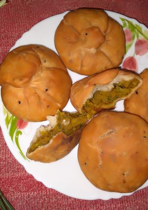 আলুর পুর ভরা খাস্তা কচুরি (aloo r pur bhora khasta kochuri recipe in Bengali) রেসিপির প্রধান ছবি
