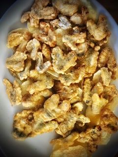Una foto de Cocochas de merluza rebozadas