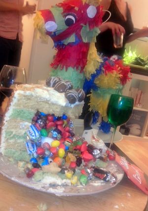 A picture of crazy piñata cake.