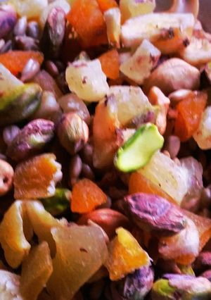 A picture of Tropical trail mix.