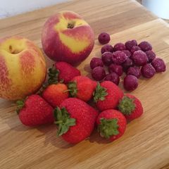 A picture of Cherry Strawberry and Nectarine Smoothie.