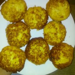 A picture of Momma's krabby patties.