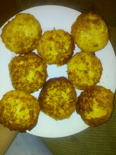 A picture of Momma's krabby patties.