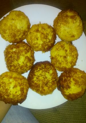 A picture of Momma's krabby patties.