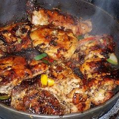 A picture of Brn Sgr Peppercorn and Herb Glazed Chicken.