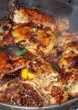 A picture of Brn Sgr Peppercorn and Herb Glazed Chicken.