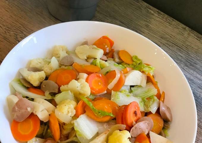 Resep Capcay bakso ala chinese food oleh dewialwie - Cookpad