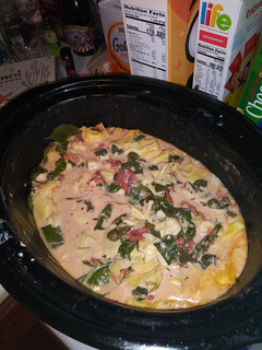 A picture of Crockpot Tortellini Soup.