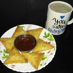 A picture of Cheese Paneer Samosa.