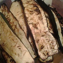 A picture of Zucchini steaks.