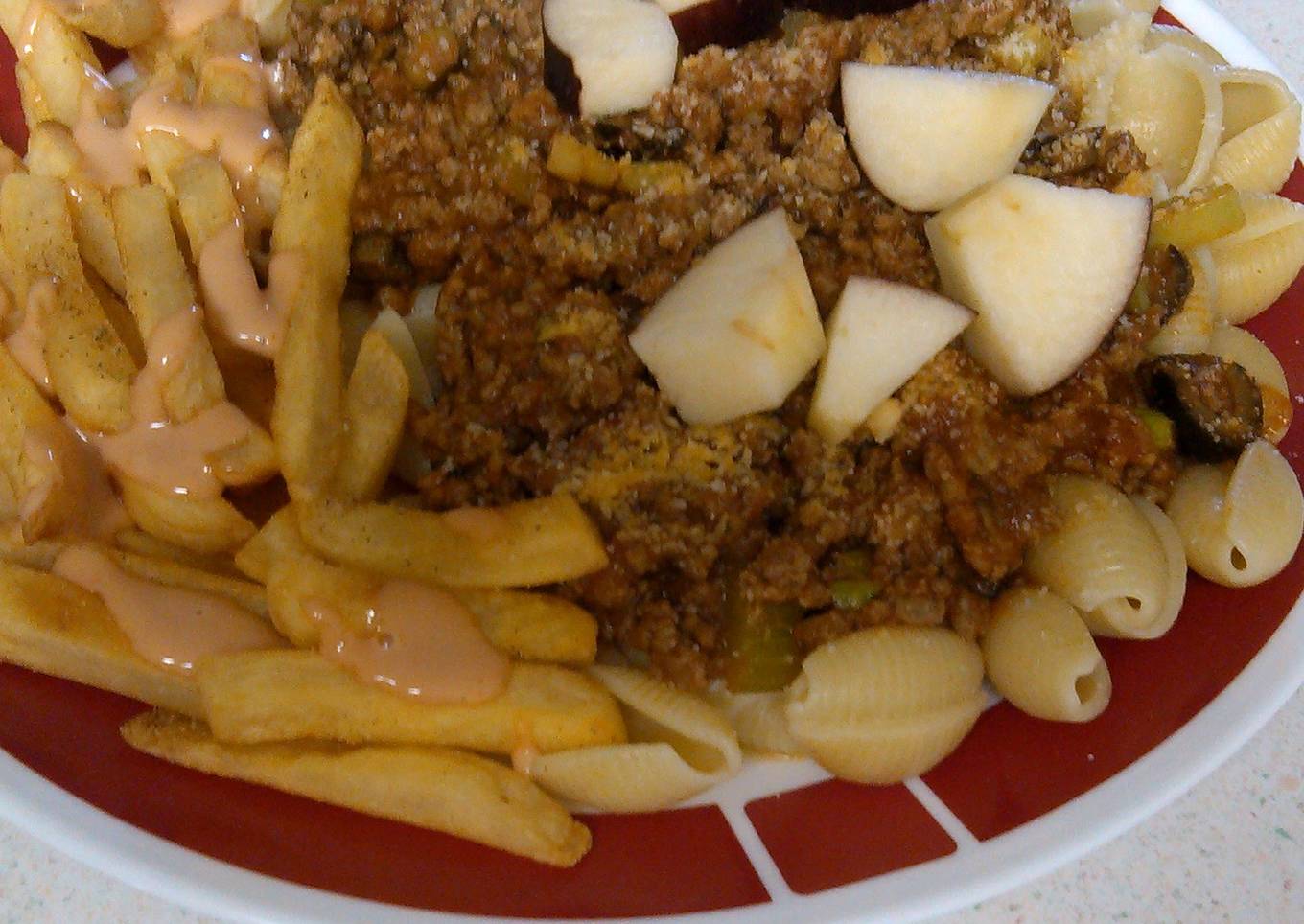 Stuz pasta with meat and apples #2