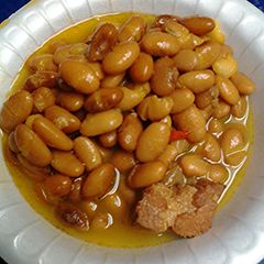 A picture of Pinto beans.