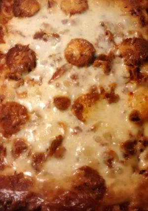 A picture of TL's Bacon Pepperoni Pizza Pasta Bake.