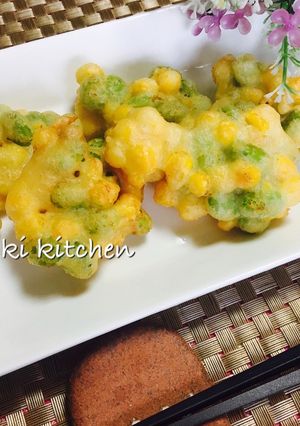 A picture of Corn and Edamame Fritters.