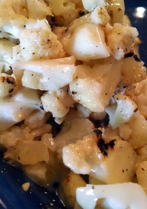 A picture of Cauliflower & cheese.
