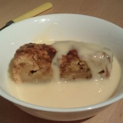 A picture of Vickys Apple Cinnamon Swirl Pudding, GF DF EF SF NF.
