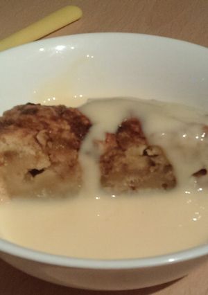 A picture of Vickys Apple Cinnamon Swirl Pudding, GF DF EF SF NF.