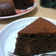 Ultra Easy Chocolate Cake in a Rice Cooker A picture of Ultra Easy Chocolate Cake in a Rice Cooker.