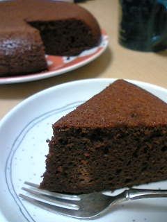 A picture of Ultra Easy Chocolate Cake in a Rice Cooker.