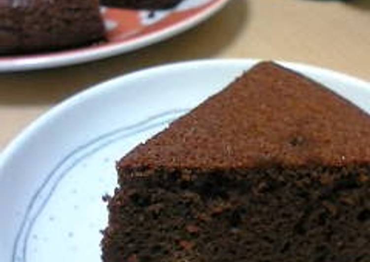 Simple Way to Prepare Homemade Ultra Easy Chocolate Cake in a Rice Cooker