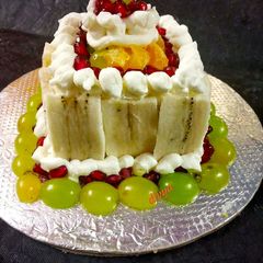 A picture of Banana wall bread fruit sandwich.