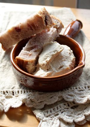A picture of Brown Sugar Coconut Tofu Cream.