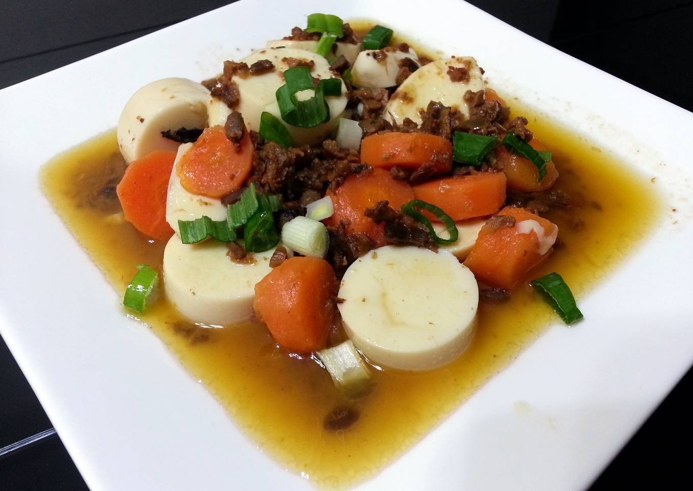 Tofu And Carrot Top Mushroom