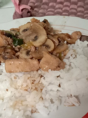 Anti Ribet, Bikin Tumis ayam jamur kancing Praktis