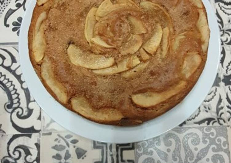 Recipe of Award-winning Torta di mele integrale