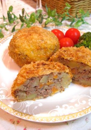 A picture of Ground Meat and Vegetable Butter Flavored Croquettes.