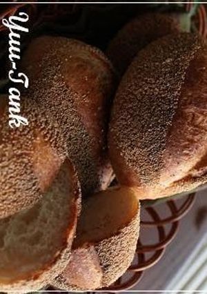 A picture of Aromatic Poppy Seed Hard Rolls.