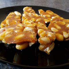 A picture of Peanut Brittle.