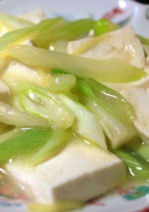 A picture of Tofu and Celery Chinese Stir-fry in 5 minutes.