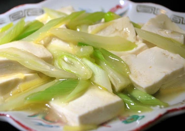How to Prepare Super Quick Homemade Tofu and Celery Chinese Stir-fry in 5 minutes