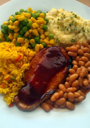 A picture of Vickys Maple Glazed Pork/Chicken GF DF EF SF NF.