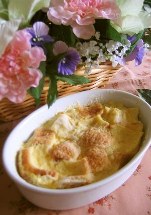 A picture of Microwave-Baked Bread Pudding.