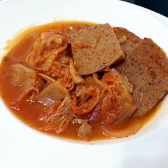 A picture of Spam With Kimchi.