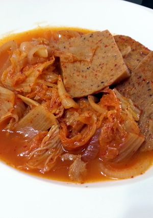 A picture of Spam With Kimchi.