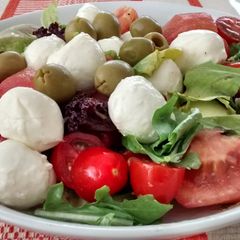 A picture of Sunny Sunday Salad.