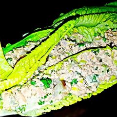 A picture of Mike's Low Carb Tuna Lettuce Wraps.