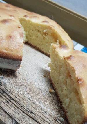 Una foto de ¡Torta de vainilla esponjosa!🤤🍰