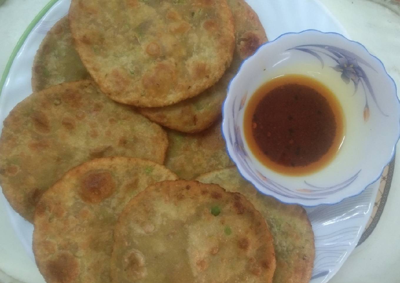 KaroiShutir Kochori / Green Peas Kachori