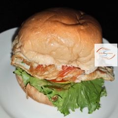 A picture of Mini vegan burger.