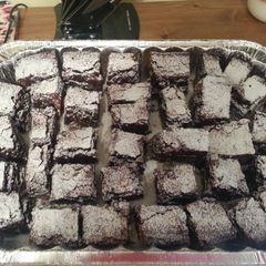 A picture of Slutty Brownies.