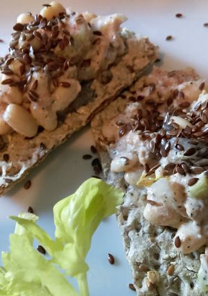 A picture of A Healthier Tuna Salad.